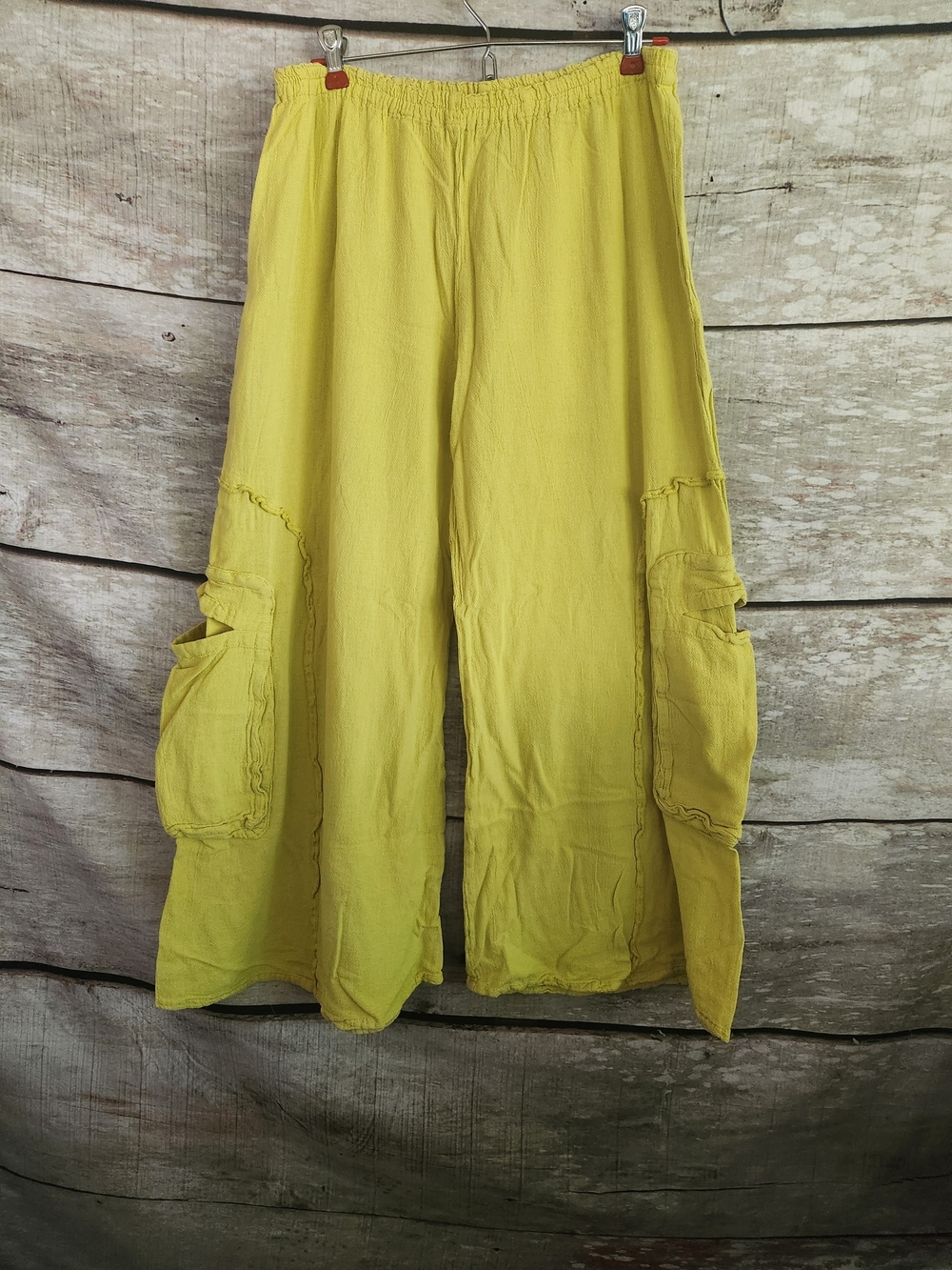 Gauze Blend Wide Leg Cargo Pants in Lime Green